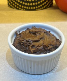 Chocolate Frosting | Eggless Chocolate Icing | Rich Cocoa Frosting | Fudgy Cake Topping — recipe by Renu Dalal
