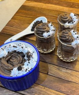 Chocolate Mousse | Eggless Chocolate Mousse | Silky Dark Chocolate Mousse | Easy No-Bake Dessert — recipe by Renu Dalal