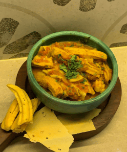Gathiya Papad Sabzi | Gujarati Papad Sabzi | Gathiya Curry Recipe | Traditional Gujarati Curry — recipe by Renu Dalal