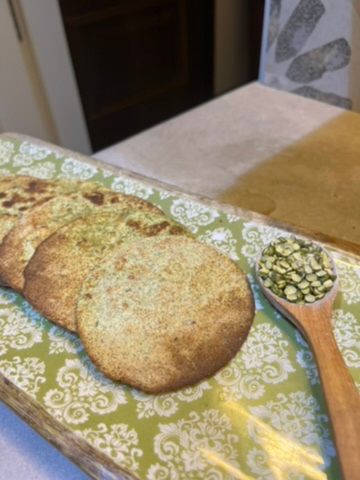 Moong Khakhra | Healthy Moong Dal Khakhra | Crispy Gujarati Snack | Protein Rich Khakhra — recipe by Renu Dalal