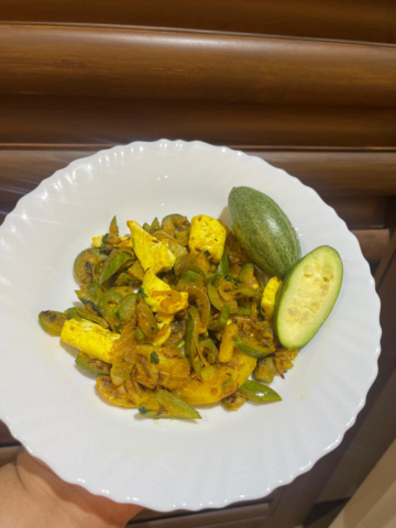 Parwal Paneer Sabzi | Pointed Gourd Paneer Curry | Healthy Indian Sabzi | Traditional Vegetarian Curry — recipe by Renu Dalal