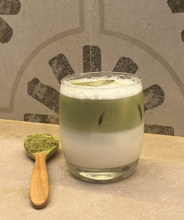 Matcha Iced Latte | Iced Matcha Latte | Homemade Matcha Latte | Cold Matcha Drink — recipe by Renu Dalal